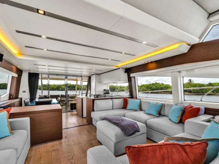 Pronájem jachty v Nassau -Prestige Yachts Oceana na Samboatu