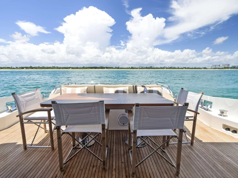 Pronájem lodi Azimut Fantastic v Florida na Samboatu