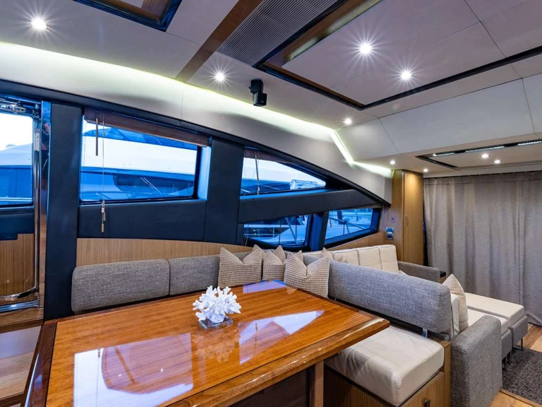 Pronájem lodi Sea Ray Dreamtime v Nassau na Samboatu