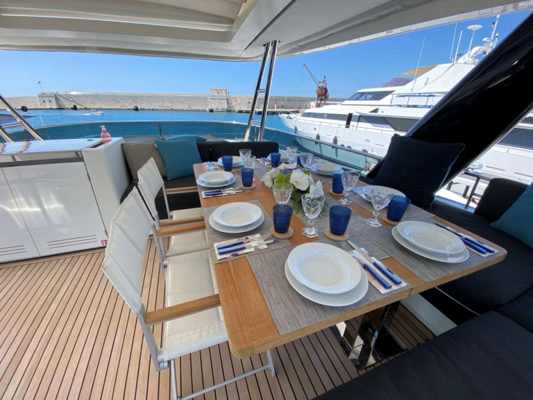 Pronájem lodi Lagoon LA FREGATE v Split na Samboatu