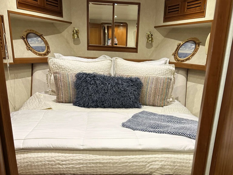 Pronajmout si Offshore Timeless 62 v Bahamy