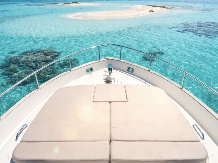 Pronájem jachty v Miami -Azimut Caprice na Samboatu