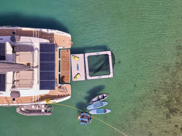 Pronájem Jachta Fountaine Pajot s licencí