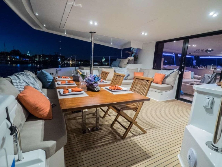 Fountaine Pajot BLUE PEPPER jednotlivci a charterové společnosti v Americké Panenské ostrovy