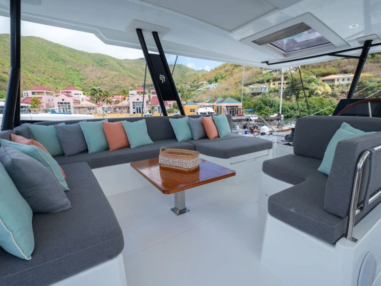 Pronájem lodi Fountaine Pajot KRAZY KAT v Britské Panenské ostrovy na Samboatu