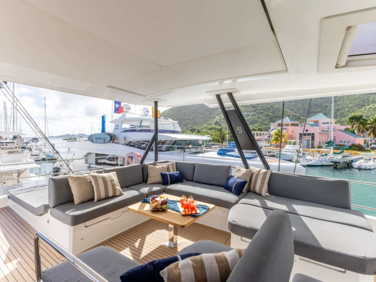 Pronájem Jachta v Britské Panenské ostrovy -Fountaine Pajot PERFECT LANDING 