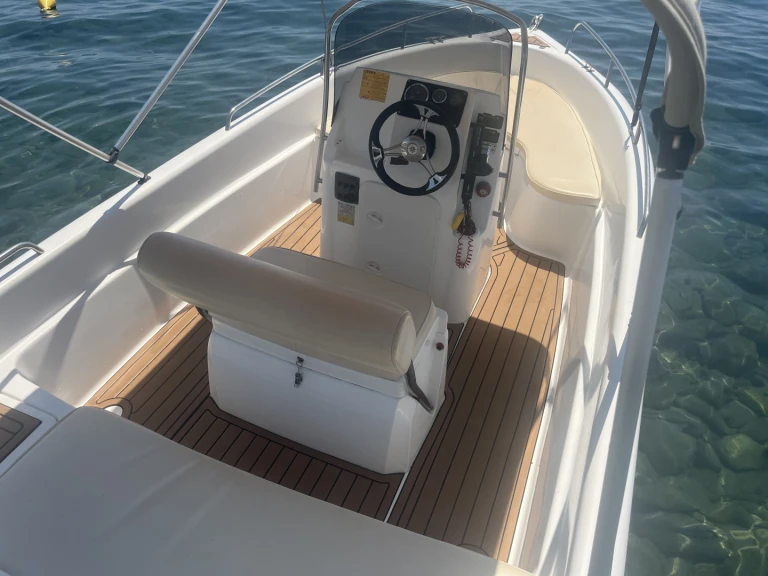 Pronájem jachty v Kiotari -Poseidon Blu Water 170 na Samboatu