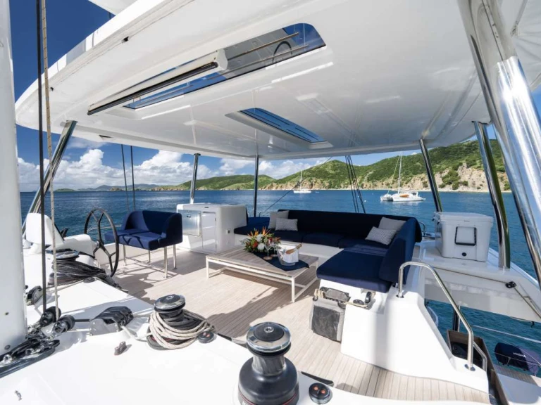 Pronájem Jachta v Tortola -Lagoon GULLWING 