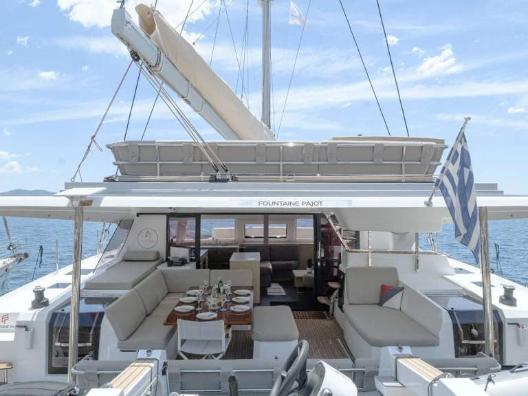 Pronájem jachty v Kalamata -Fountaine Pajot ALTHEA na Samboatu