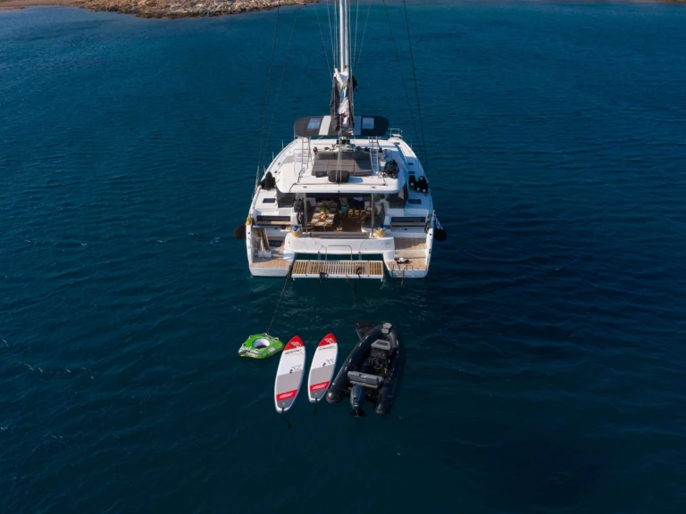 Pronájem lodi Lagoon NOMAD II v Lefkada (ostrov) na Samboatu
