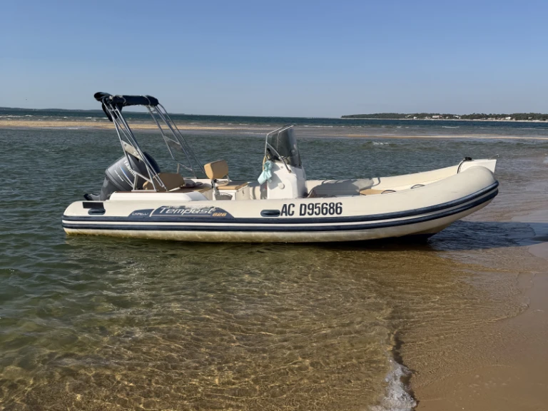 Pronajmout si Capelli Tempest 626 v Lège-Cap-Ferret