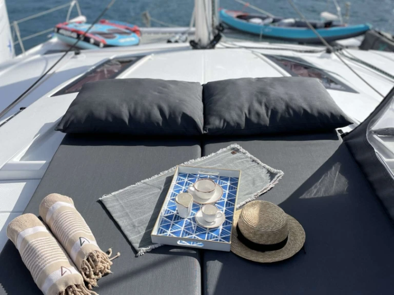 Pronajmout si Fountaine Pajot ALEGRIA v Kalamata