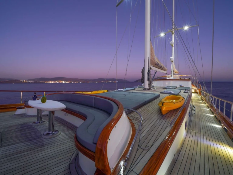 Custom built - Bodrum LA BELLA VITA (ex CARPE DIEM IV) jednotlivci a charterové společnosti v Marmaris