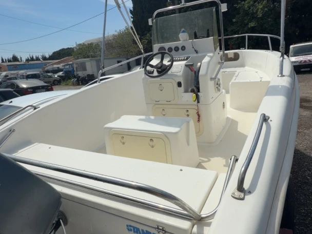 Pronájem lodi Arkos Open 587 v Fos-sur-Mer na Samboatu