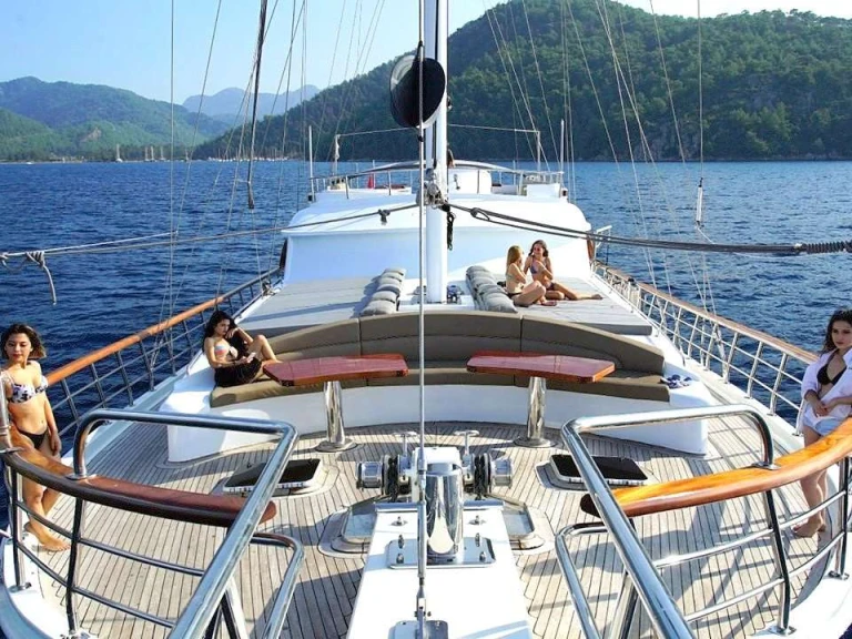 Pronajmout si Bozburun  SADIYE HANIM v Marmaris
