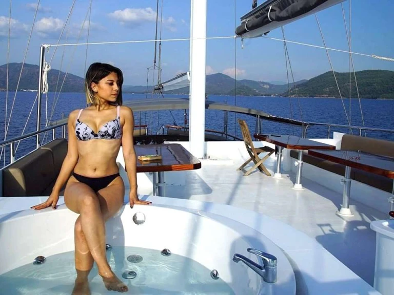 Pronájem Jachta v Marmaris -Bozburun  SADIYE HANIM