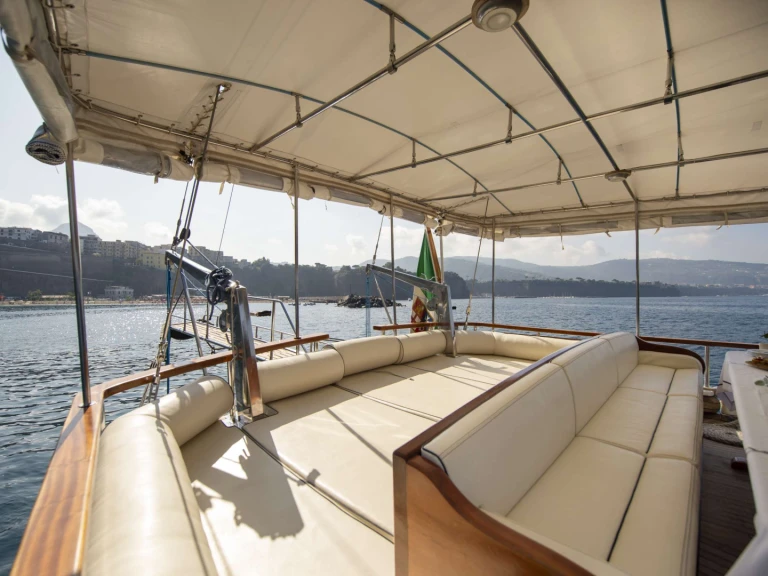Pronajmout Jachta se skipperem či ne Custom Gulet-Motor Sailor v Castellammare di Stabia