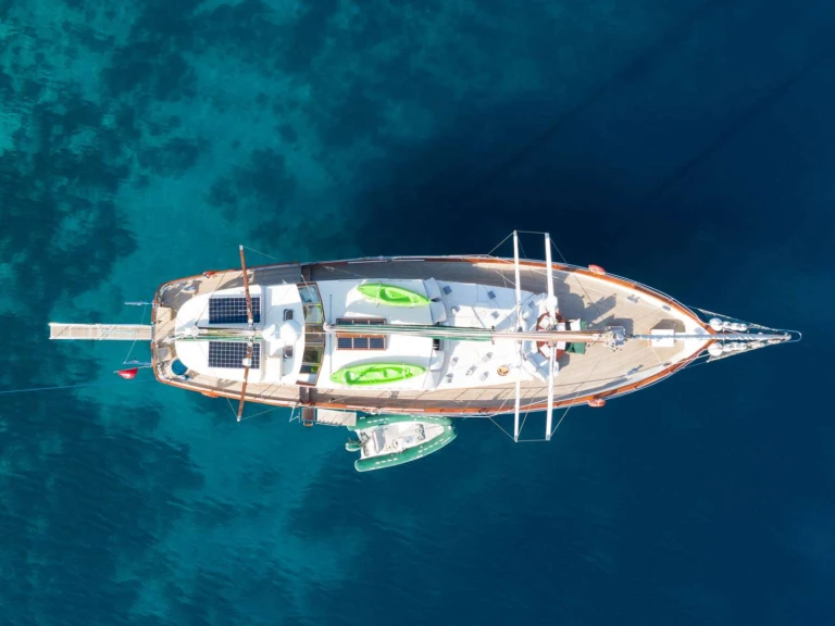 Orion Yachts Lady Freya jednotlivci a charterové společnosti v Rhodos