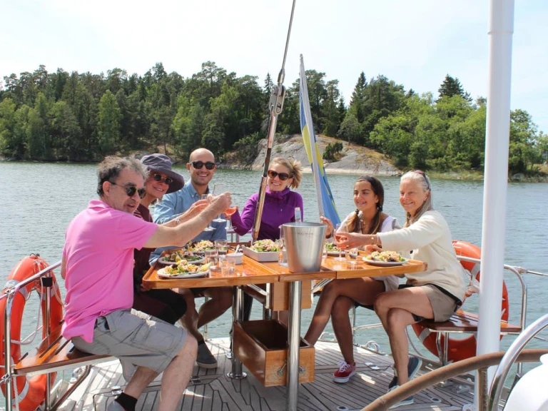 Pronájem jachty v Saltsjöbaden -Nautor Swan ICHIBAN na Samboatu