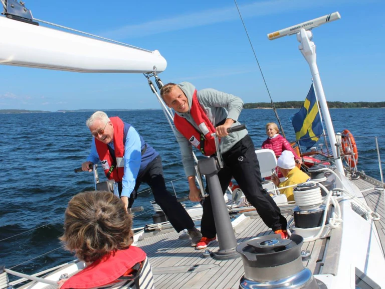 Pronájem lodi Saltsjöbaden lákavé ceny ICHIBAN