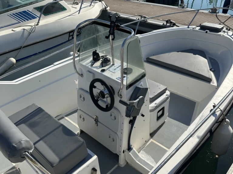 Pronájem lodi B2 Marine Cap Ferret 500 v Le Havre na Samboatu