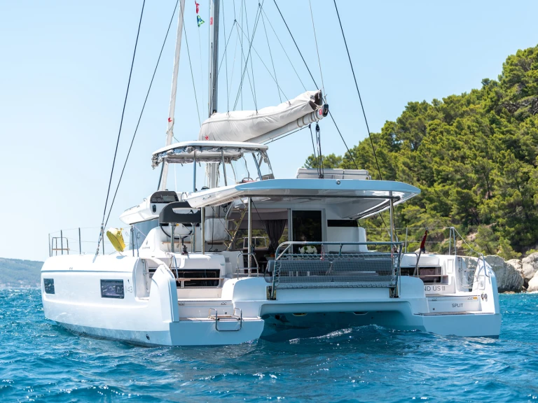 Pronájem lodi Lagoon Lagoon 43 - 3 + 1 cab. OW v Kaštela na Samboatu