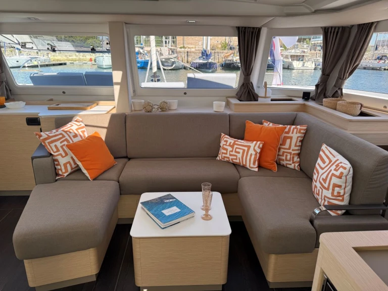 Pronajmout Katamarán se skipperem či ne Fountaine Pajot v Road Town