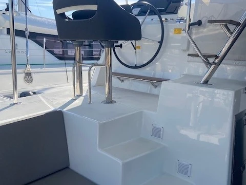 Pronájem lodi Lagoon Lagoon 42 v Le Marin na Samboatu