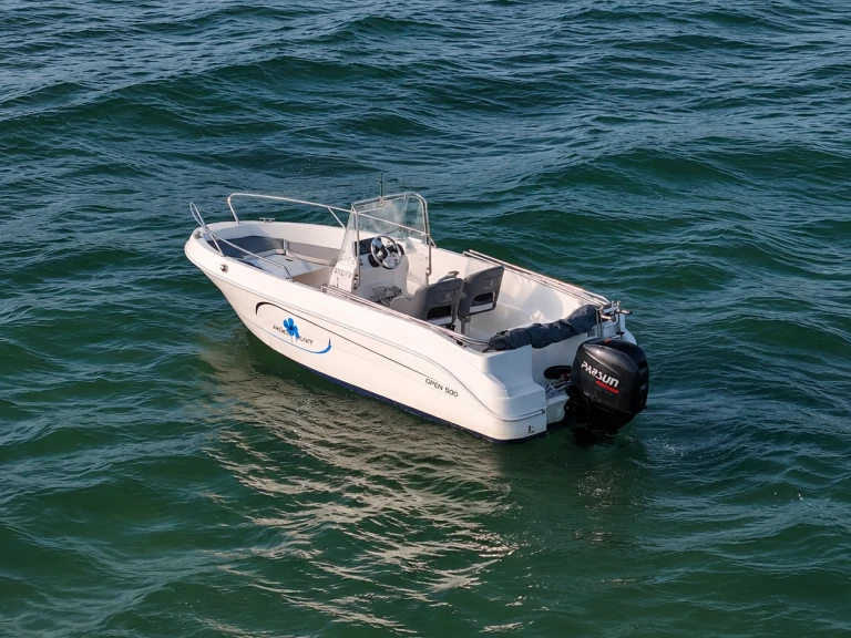 Pronajmout si Pacific Craft Pacific Craft 500 Open Trendy v Valras-Plage