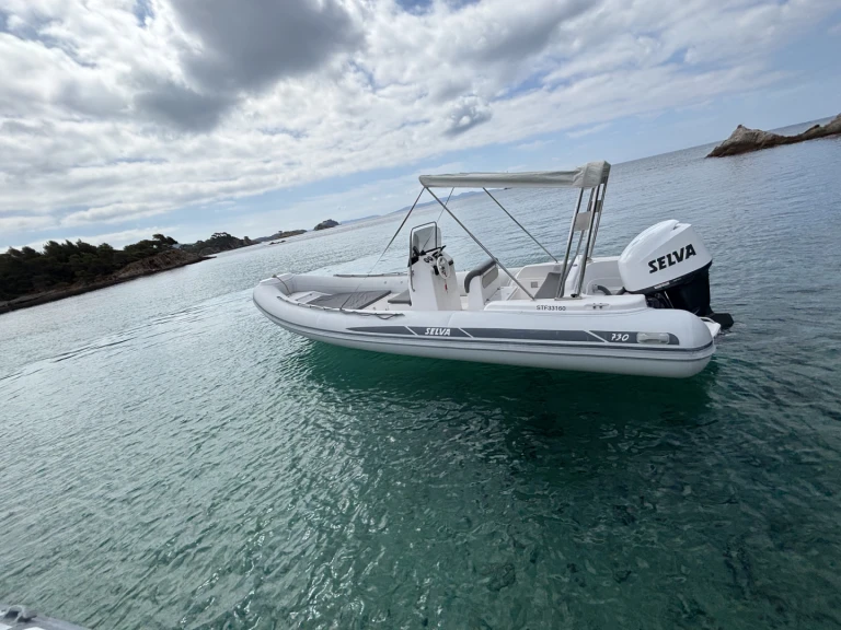 Joker Boat Joker Boat 630 jednotlivci a charterové společnosti v Hyeres