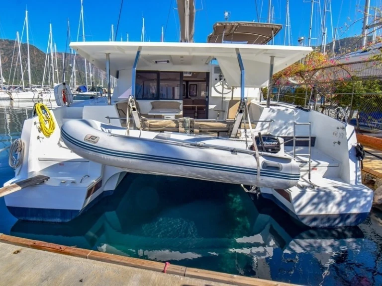 Pronájem jachty v Marmaris -Custom Made Custom made na Samboatu