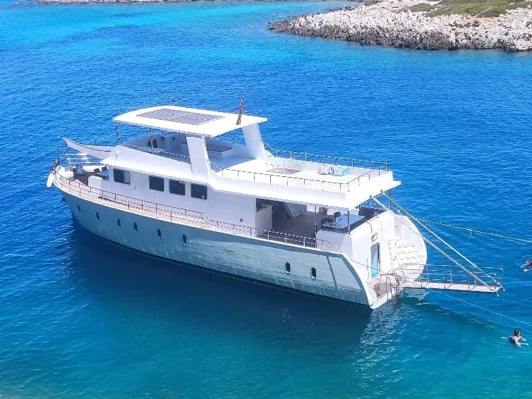 Pronajmout Motorová loď se skipperem či ne Custom Made v Marmaris