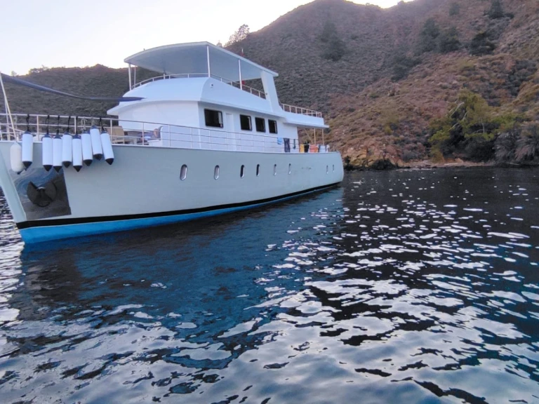 Custom Made Custom made jednotlivci a charterové společnosti v Marmaris
