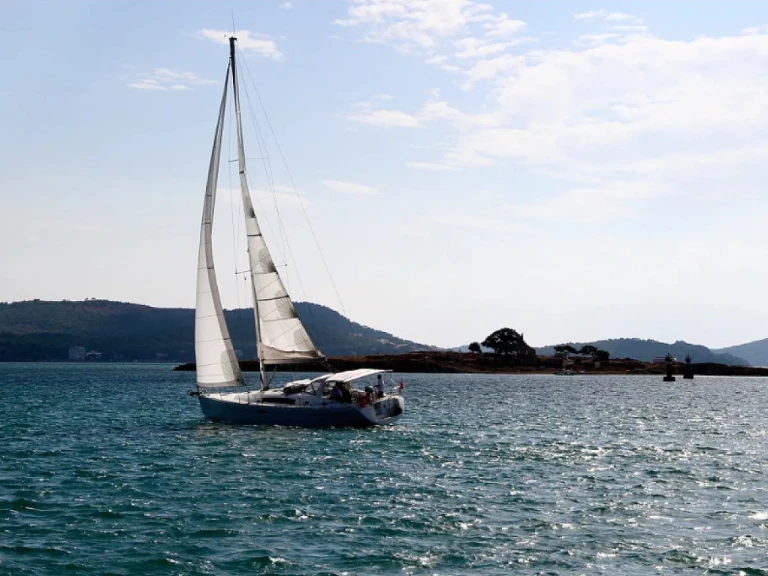 Pronajmout si Custom Made Custom made v Marmaris
