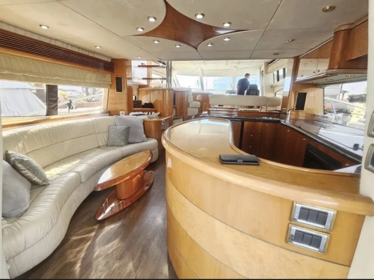 Pronájem jachty v Golfe-Juan -Sunseeker Manhattan 74 MK II na Samboatu