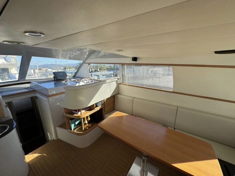 Pronájem Motorová loď v Golfo Aranci Port -Ferretti Ferretti 39