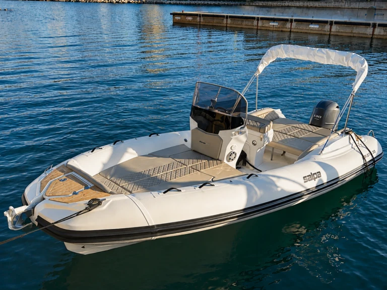 Pronájem lodi Marseille lákavé ceny Salpa Soleil 20