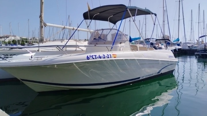 Motorová loď k pronájmu v La Manga za nejlepší cenu