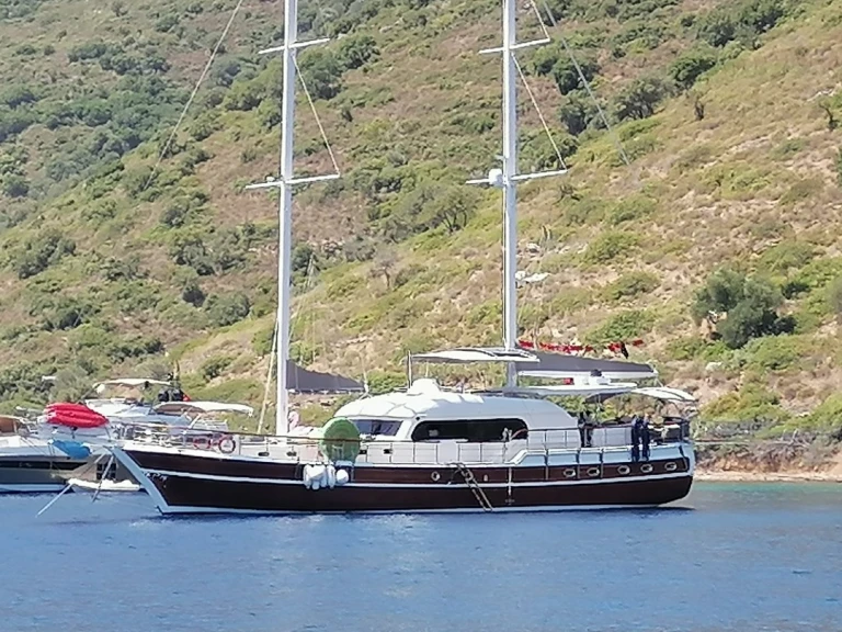 Pronájem jachty v Marmaris -Custom Made Custom made na Samboatu