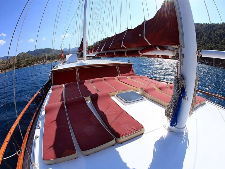 Pronájem lodi Fethiye lákavé ceny Custom made