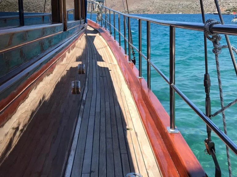 Pronajmout si Custom Made Custom made v Marmaris