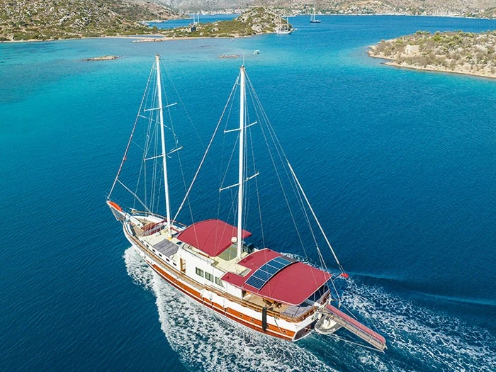 Pronajmout si Custom Made Custom made v Marmaris