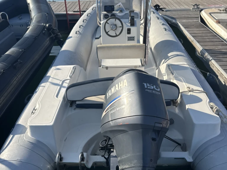 Pronájem lodi Baden lákavé ceny Tempest 650 Open