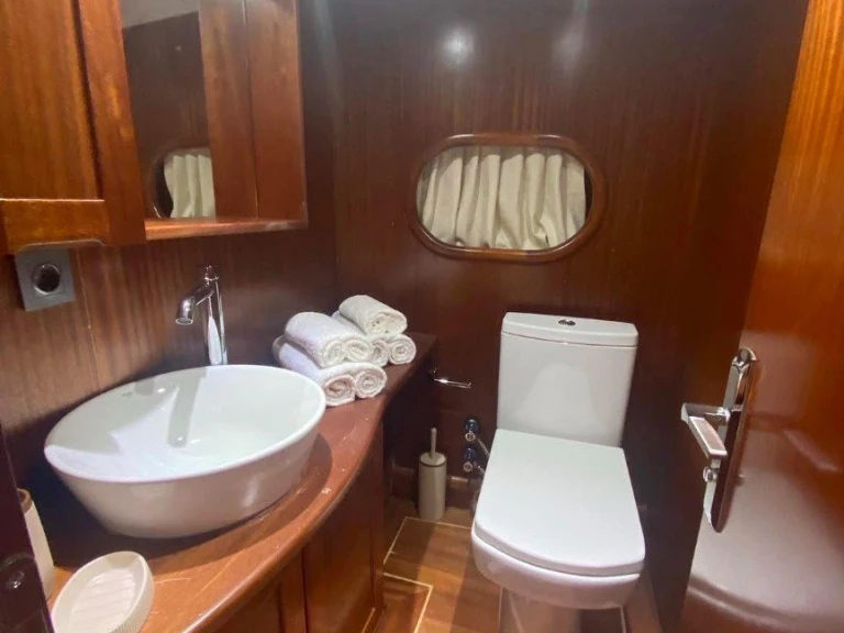 Pronajmout Plachetnice se skipperem či ne Custom Made v Marmaris