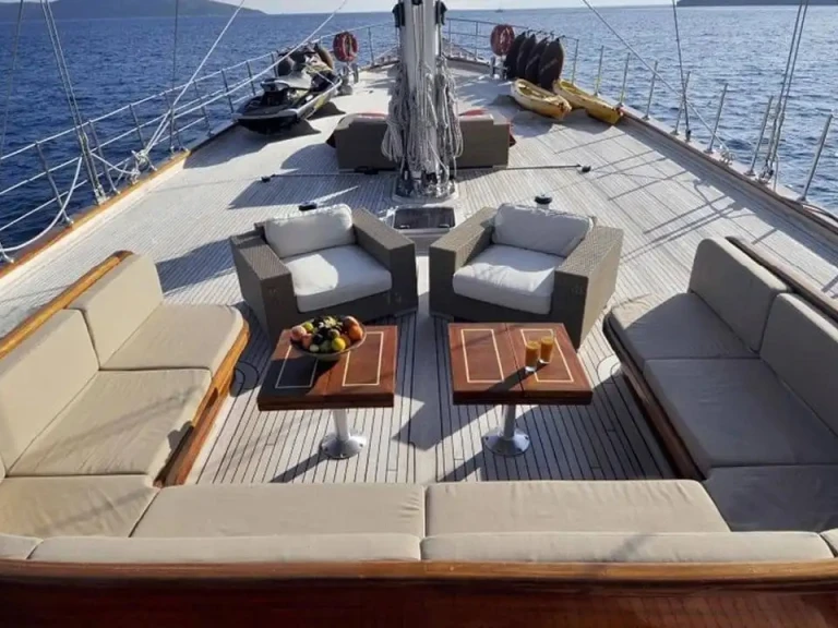 Custom Made Custom made jednotlivci a charterové společnosti v Bodrum