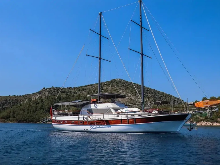 Pronajmout si Custom Made Custom made v Marmaris