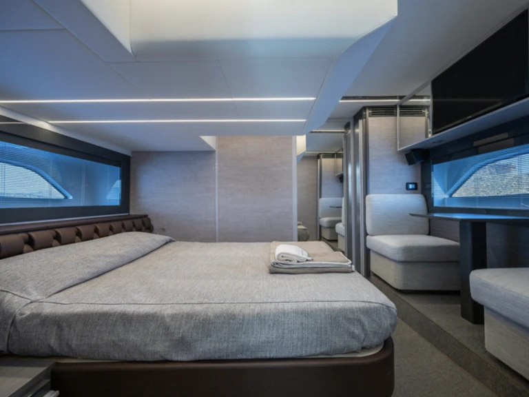 Pronajmout si Pershing Pershing 5x v Palma de Mallorca