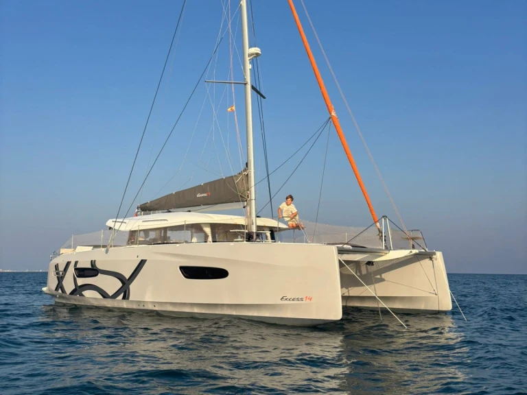 Pronájem lodi Excess Excess 14 v Canet-en-Roussillon na Samboatu