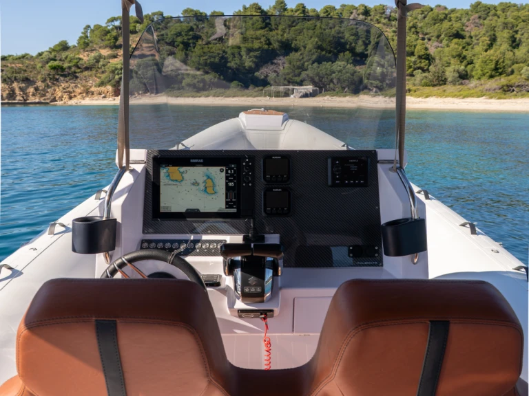 Italboats stinger 28 gt jednotlivci a charterové společnosti v Skiathos