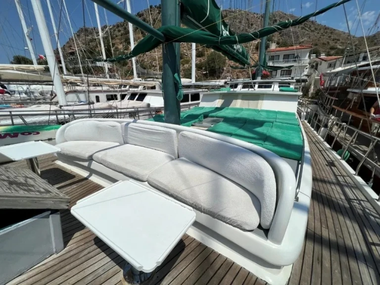 Custom Made Custom made jednotlivci a charterové společnosti v Marmaris